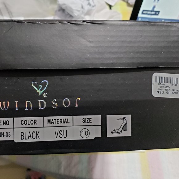 Essential Suede Platform Heels - 10 - Black - Picture 6 of 6